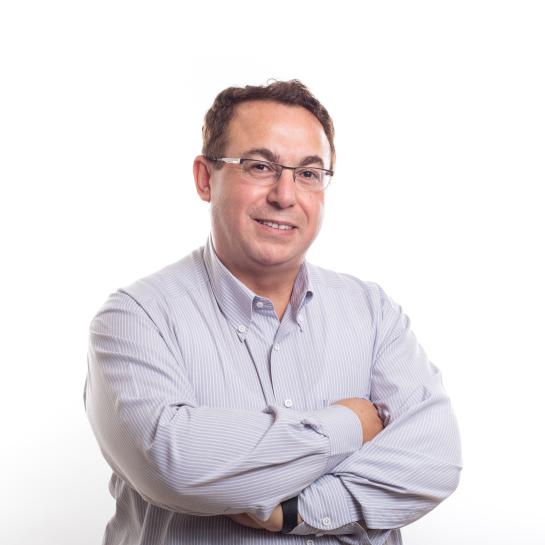 Dr Yuksel Denizli